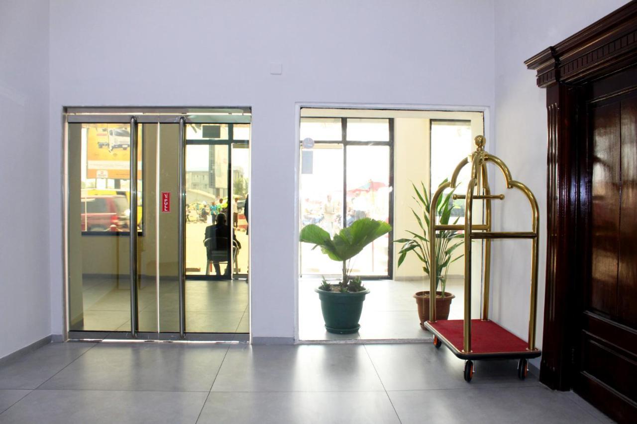 Ixoras Hotel Κινσάσα Εξωτερικό φωτογραφία