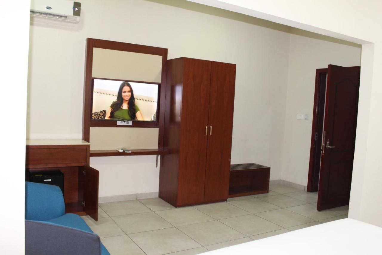 Ixoras Hotel Κινσάσα Εξωτερικό φωτογραφία